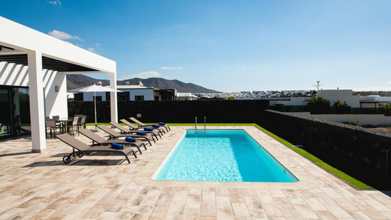 Blancazul Villa Gazmira Playa Blanca  Bagian luar foto